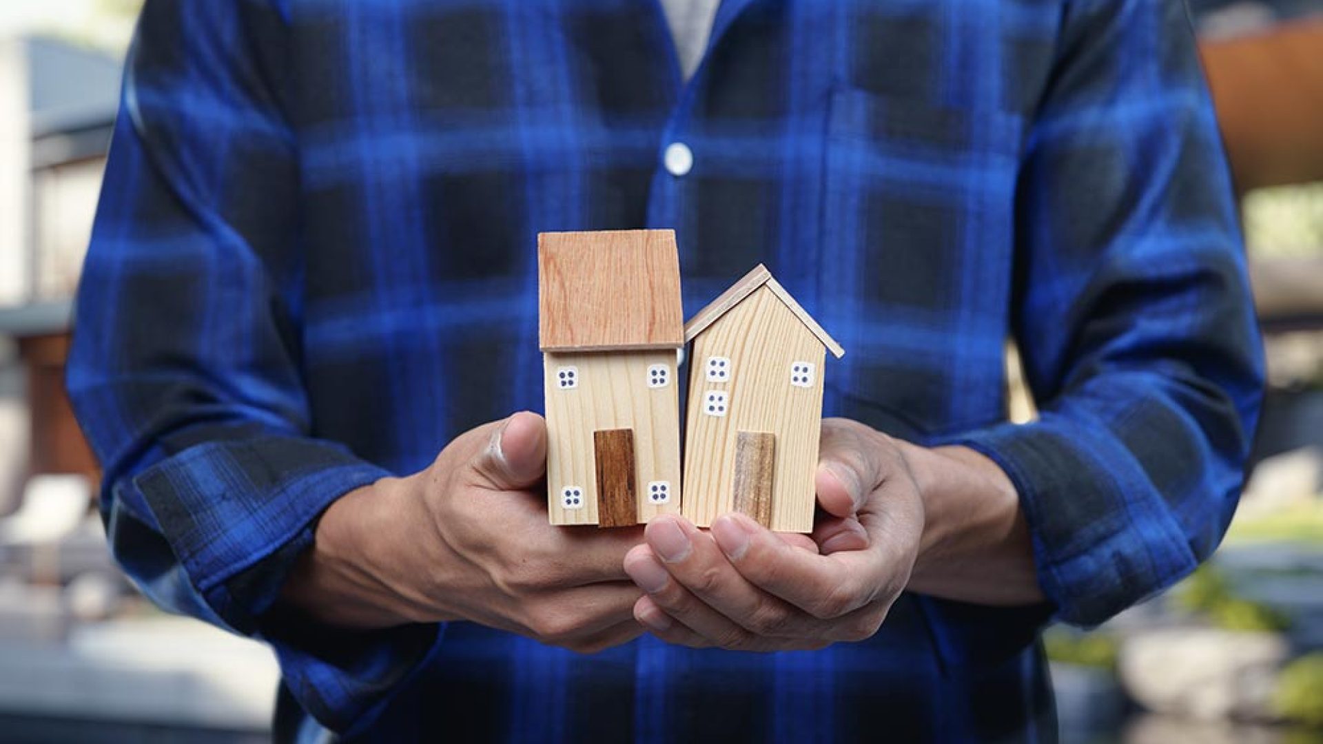 understanding-concept-buying-selling-houses-renting